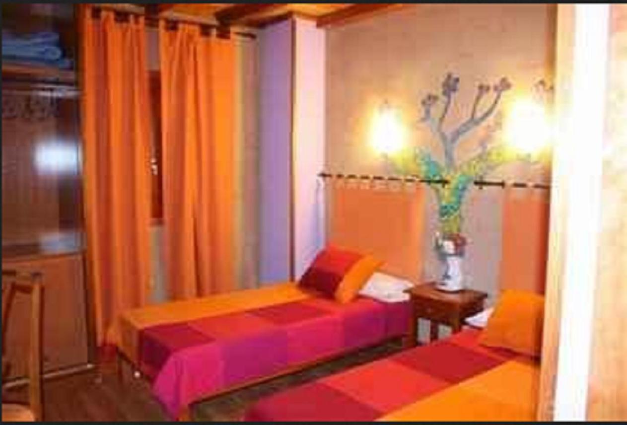 El Taller De Benito Country house Canamero